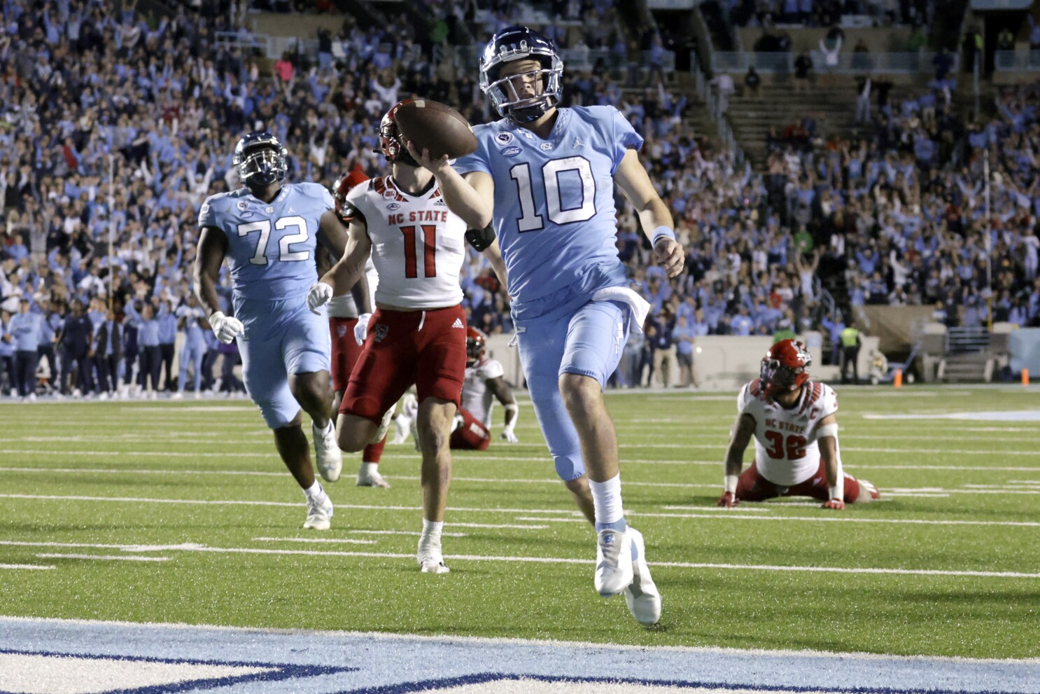 UNC Baseball: Diamond Heels named to BA Top 25 preseason list