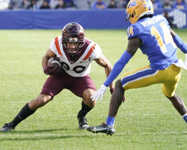 Israel Abanikanda runs for 320 yards, 6 TDs in Pitt's win