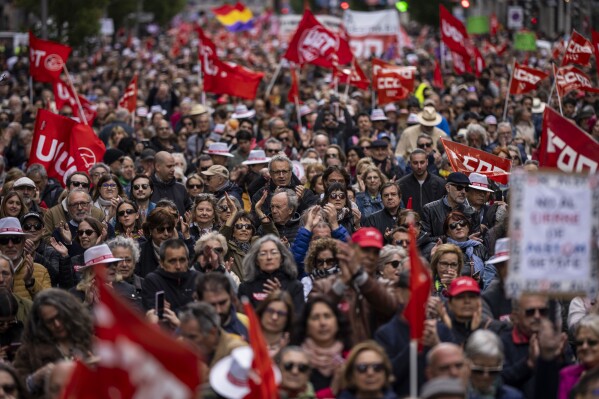 Demonstrators attend a May Day rally in Madrid, Wednesday, May 1, 2024. (Ǻ Photo/Bernat Armangue)