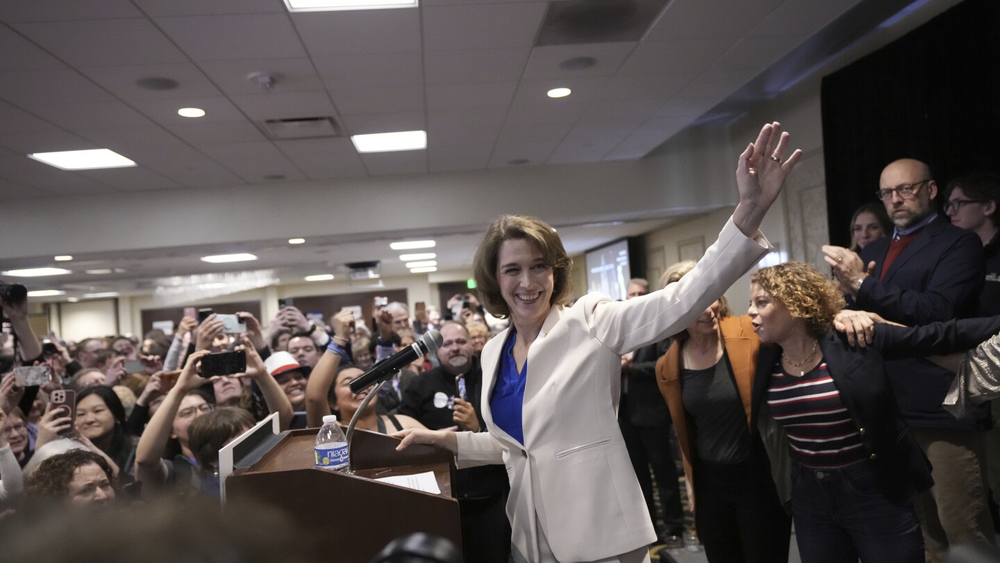 Democrats demoralized by Trump get a boost from Wisconsin voters and Cory Booker's speech