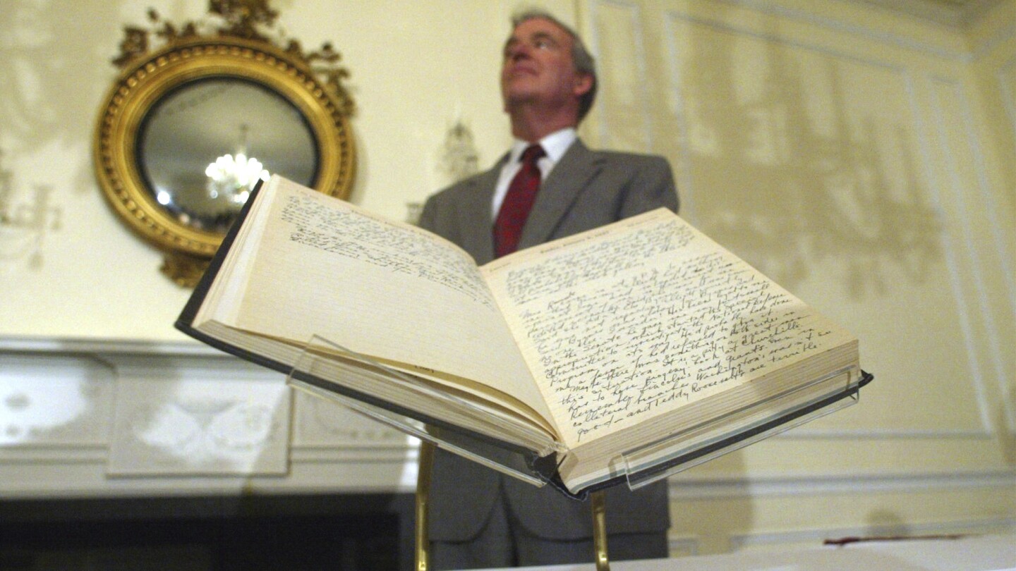 Дневниците на президентите предлагат история в сурова форма — дори голи — и може би имат тайни за разказване