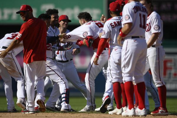 Josh Bell shows progress in left field for Nationals - The Washington Post