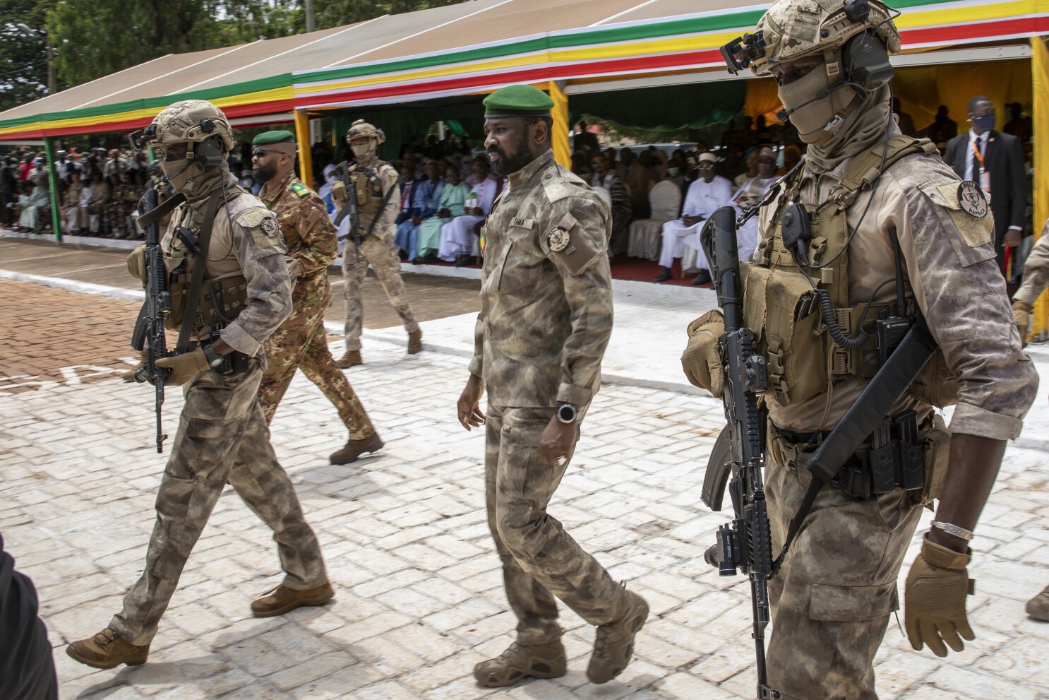 Hundreds of activists stage Mali's first pro-democracy rally in years