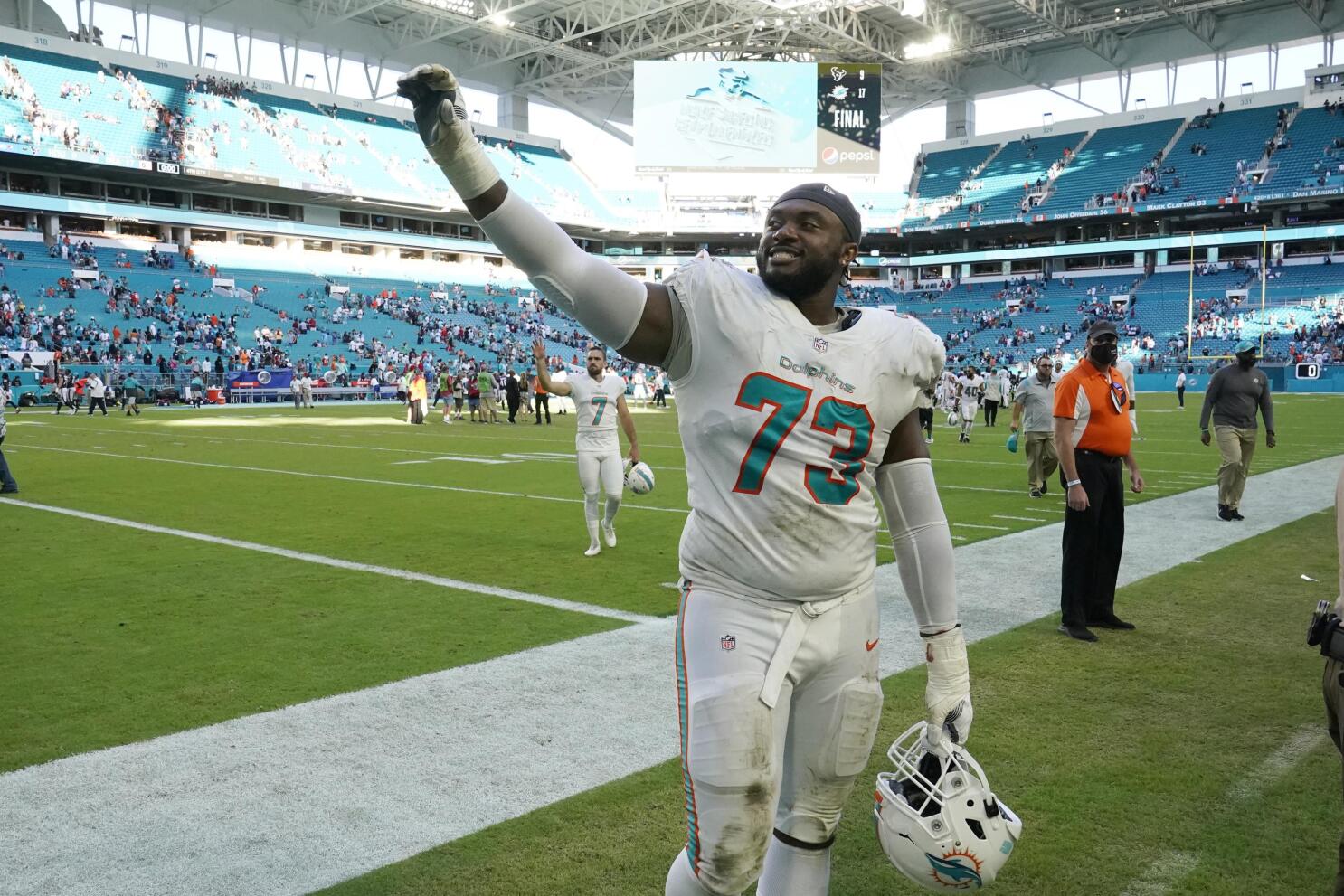 Dolphins defeat Texans 17-9; teams combine for 9 turnovers