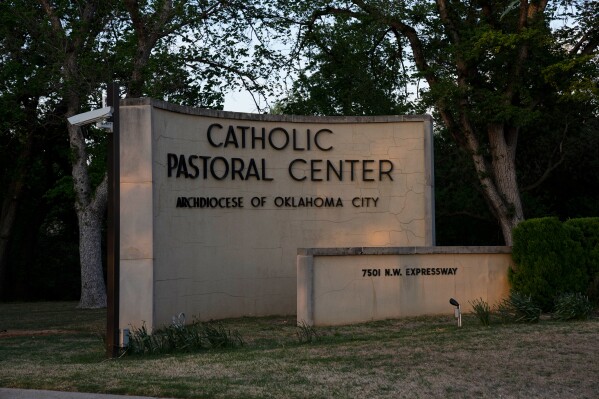La Arquidiócesis de Oklahoma City se verá en Oklahoma City, Oklahoma, el jueves 17 de abril de 2025. (AP Photo/Nick Oxford)