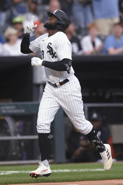 Cease goes 5 innings in debut, White Sox beat Tigers 7-5