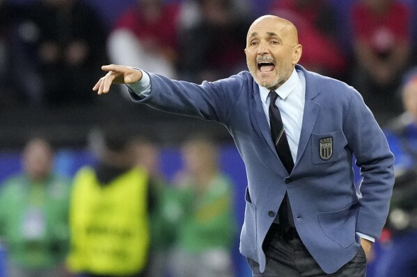 Spalletti: Italy prepared to 'scuff up beautiful suits' against Spain at Euro  2024 | AP News