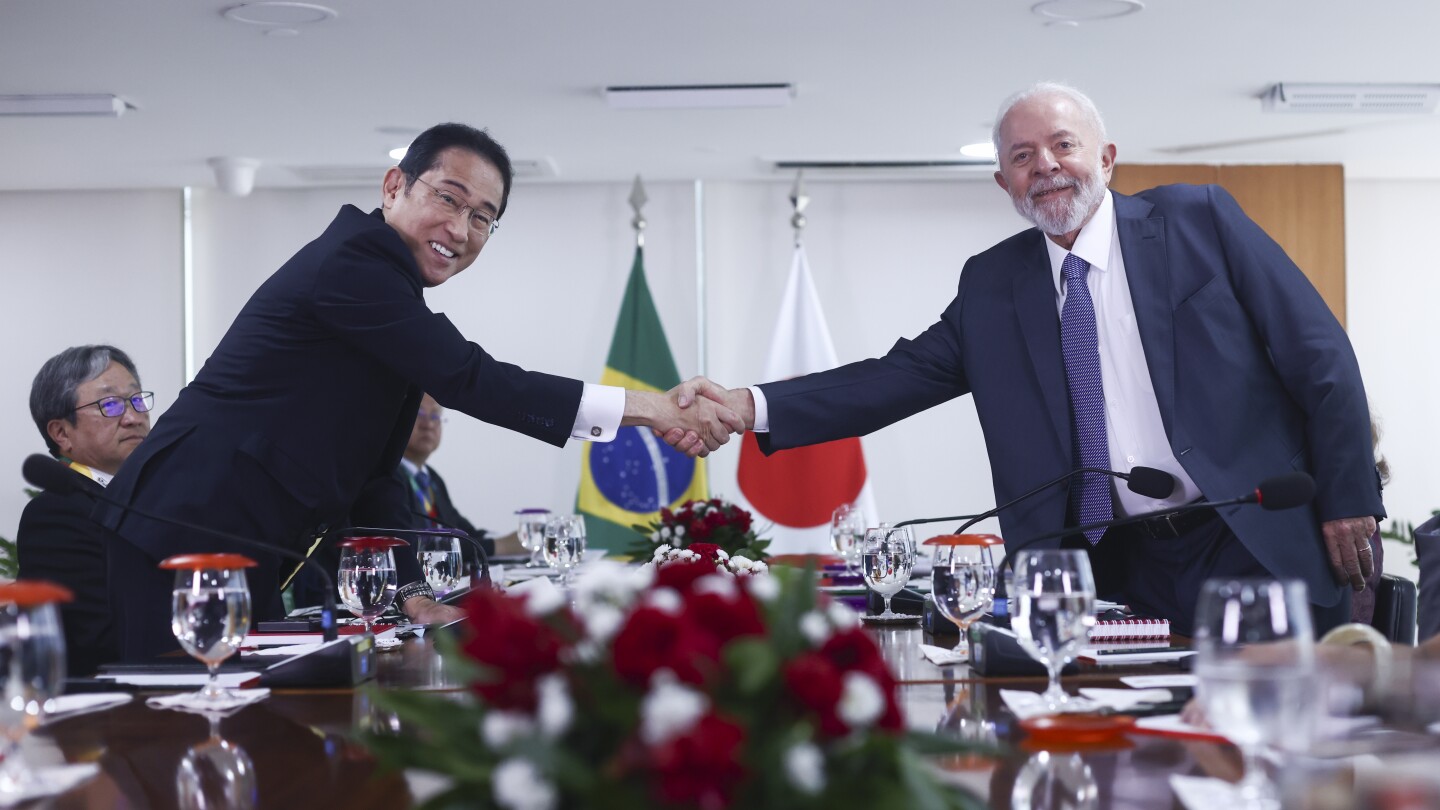 Президентът на Бразилия Лула кани министър-председателя на Япония да яде месото на страната му и да стане вярващ