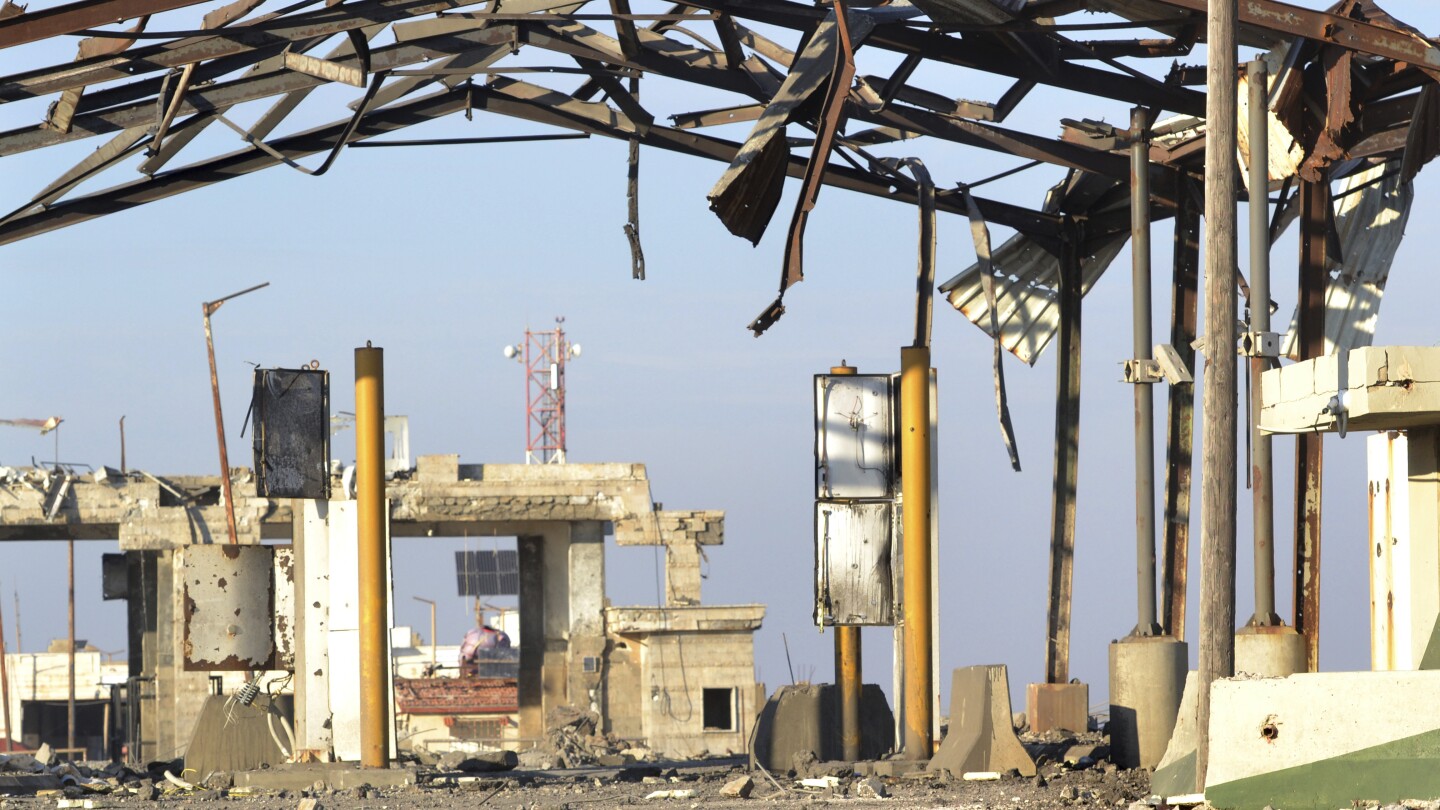 Heart East newest: Lebanon closes all its land border crossings with Syria with the exception of one