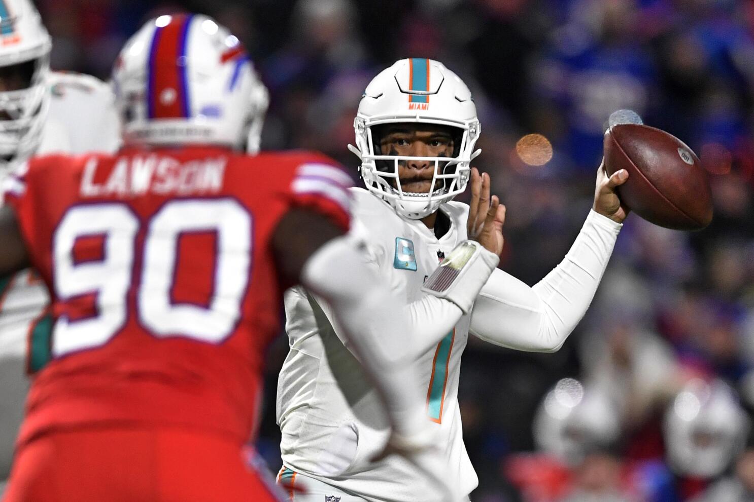 Skidding Dolphins see positives despite 32-29 loss to Bills