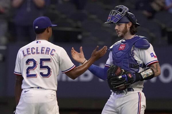 texas-rangers-place-all-star-catcher-jonah-heim-on-10-day-il-wit