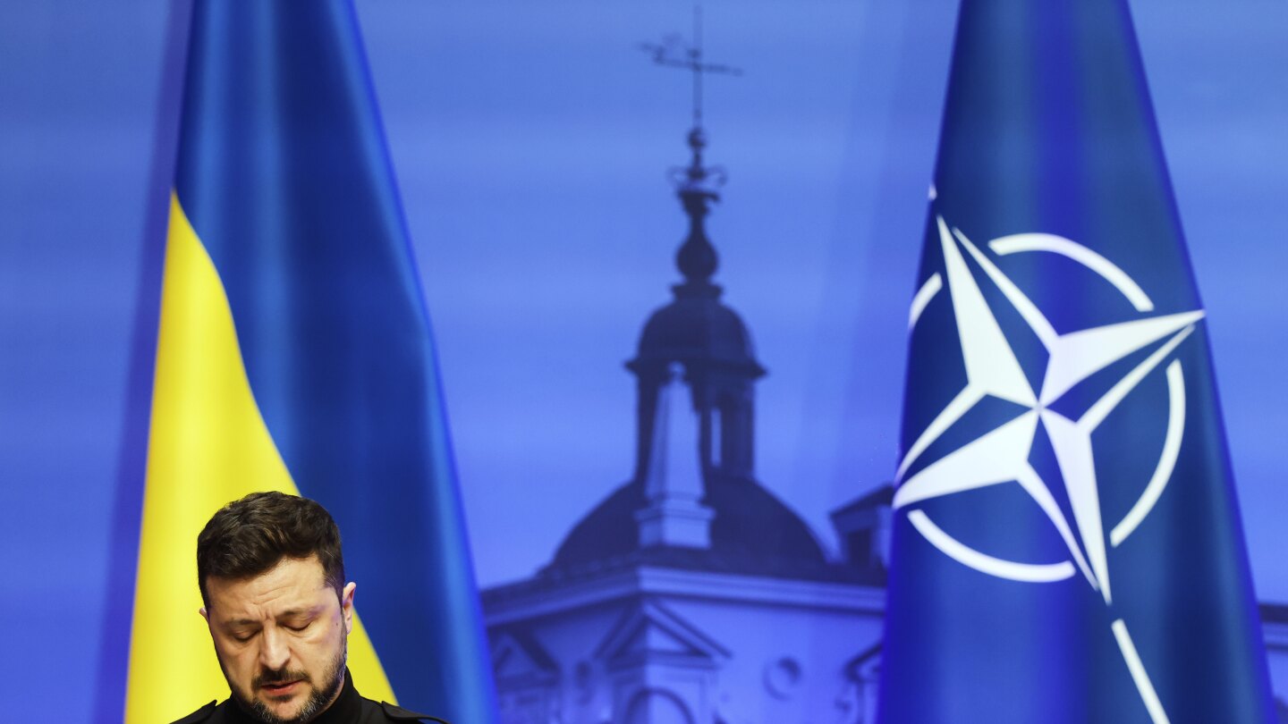 Украйна доминира на върха на НАТО след нашествието на Русия. Не този път с Тръмп 
