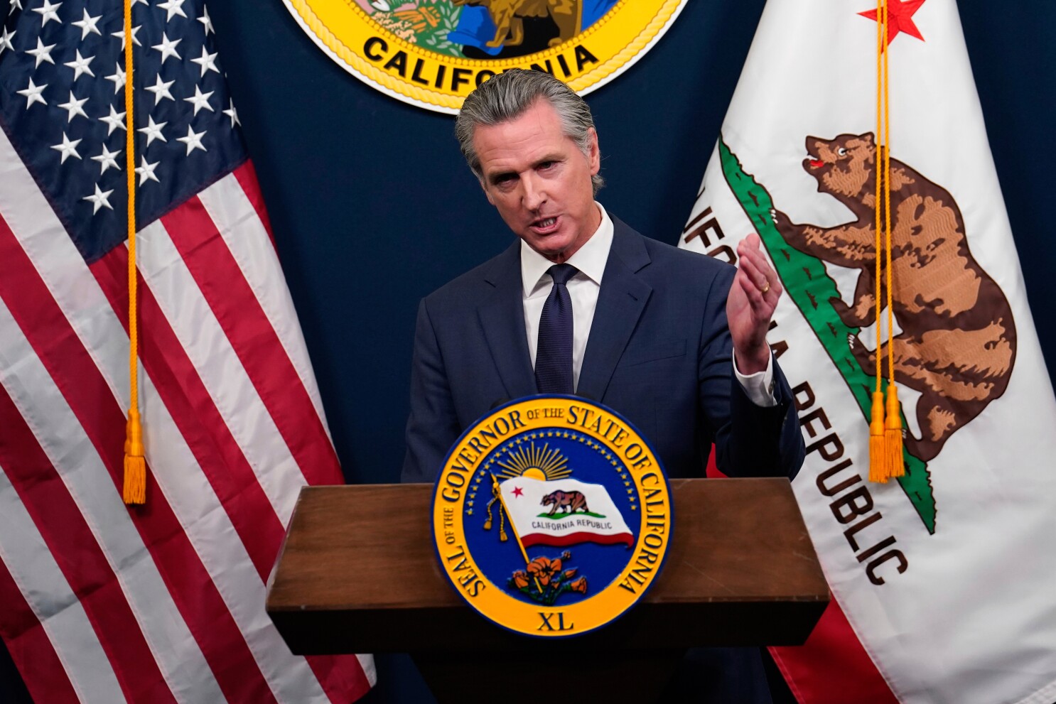Trump and Newsom feud over National Guard in Los Angeles