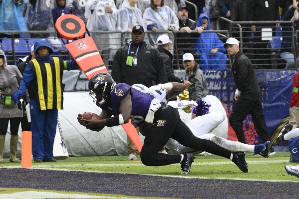 Ravens quest to stay unbeaten gets buried under myriad of mistakes