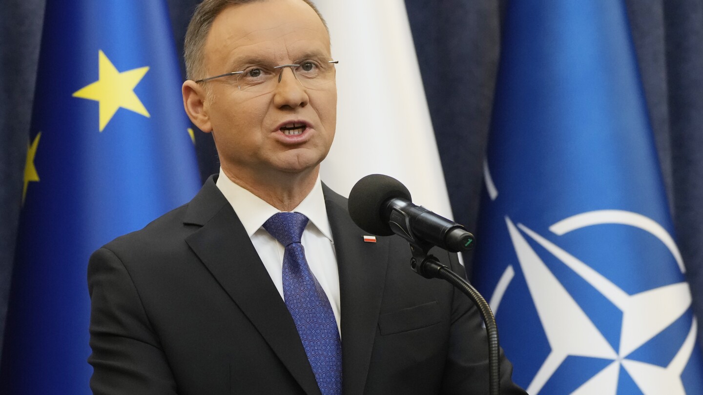 Prezydent Polski wzywa sojuszników z NATO do zwiększenia wydatków na obronę do 3% PKB