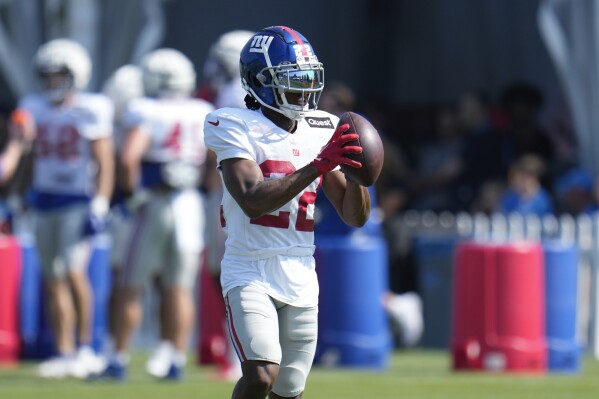 New York Giants cornerback Adoree' Jackson (22) defends against