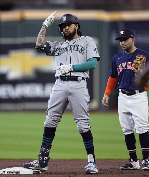 The Astros and Mariners tie the record for longest MLB playoff
