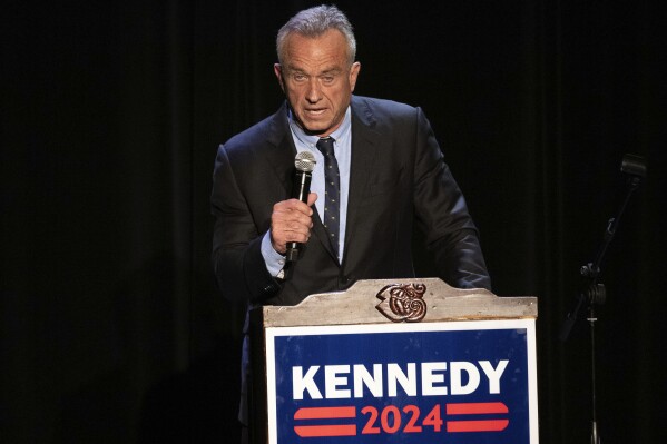 FILE - Democratic presidential candidate Robert F. Kennedy Jr. commemorates Hispanic Heritage Month with supporters at the Wilshire Ebell Theatre in Los Angeles Friday, Sept. 15, 2023. An armed man who allegedly was impersonating a federal officer was taken into custody outside the event. (Hans Gutknecht/The Orange County Register via AP, File)
