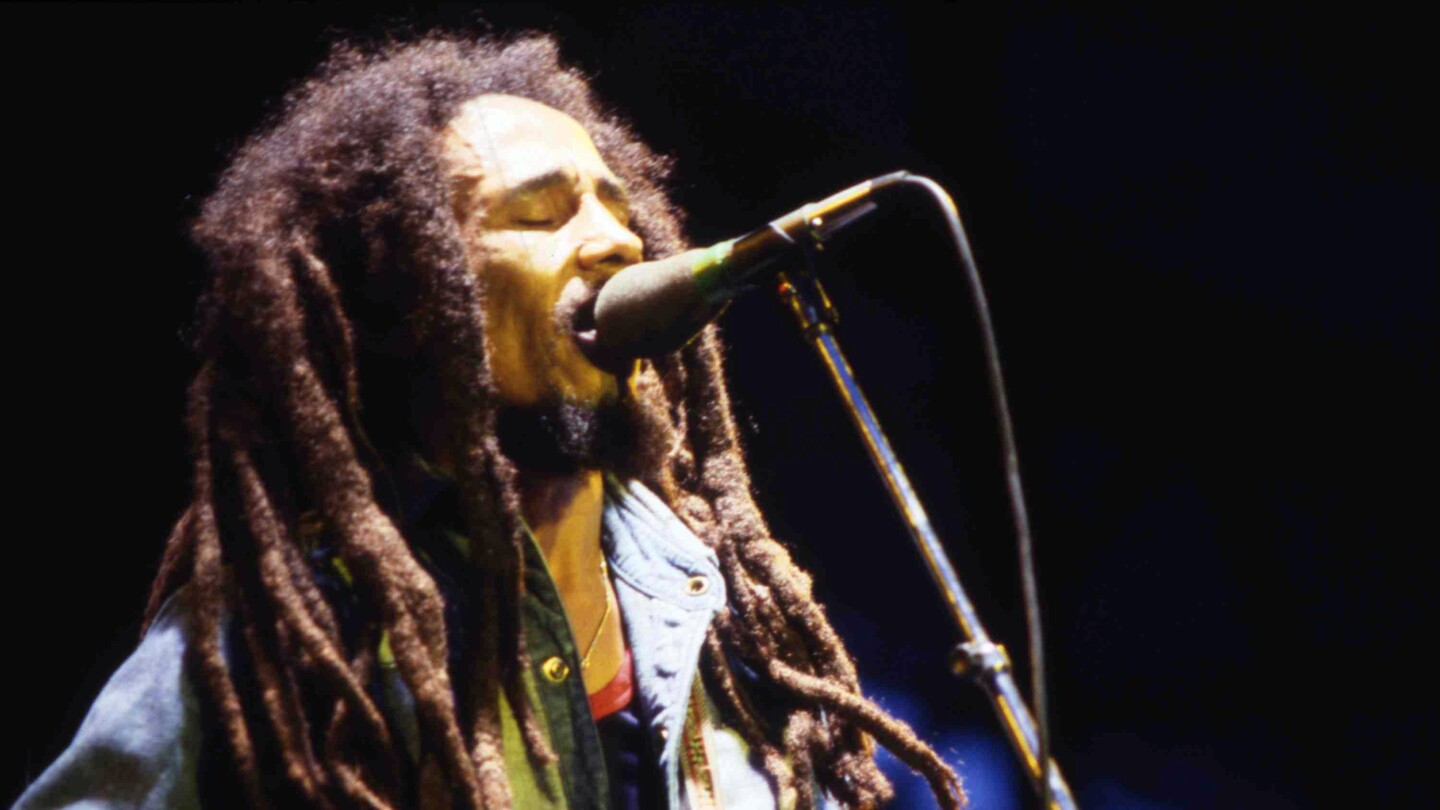 Днес в историята: 11 май Боб Марли умира на 36