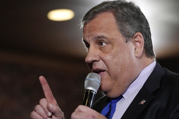 Republican presidential candidate former New Jersey Gov. Chris Christie speaks at a town hall campaign event at Mitchell Hill BBQ Grill and Brew, Tuesday, Jan. 9, 2024, in Rochester, N.H. (AP Photo/Robert F. Bukaty)