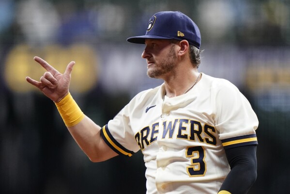Former MVP Josh Donaldson back in majors after Brewers call him up | AP News