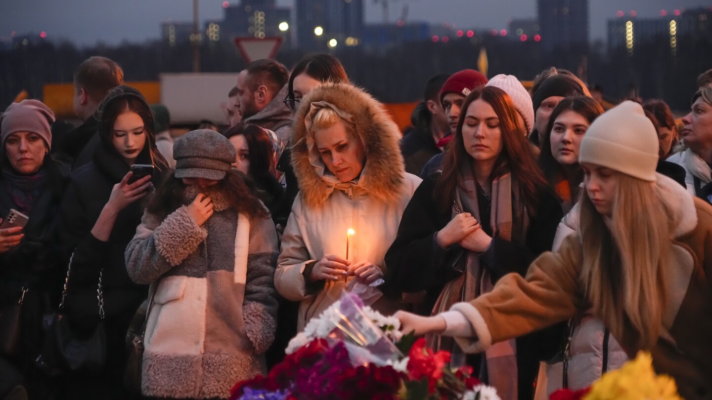 22–28 март 2024 г.Хората скърбят в Москва след терористичната атака