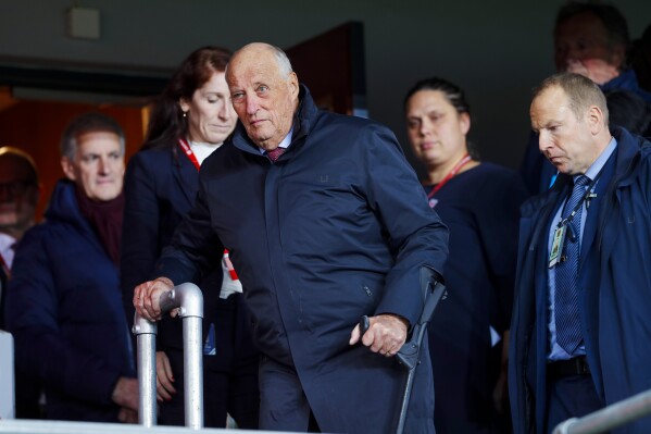 Norway's King Harald V arrives ahead of the Euro 2024 group A qualifying soccer match between Norway and Spain at the Ullevaal Stadium in Oslo, Norway, Sunday Oct. 15, 2023. (Frederik Ringnes/NTB Scanpix via AP)