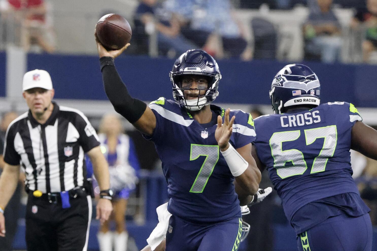 Seahawks pick Smith starter after preseason loss to Cowboys