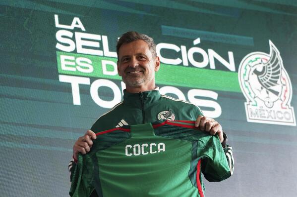 Diego Cocca is presented as Mexico's national soccer team new coach at a news conference in Mexico City, Friday, Feb. 10, 2023. (AP Photo/Marco Ugarte)