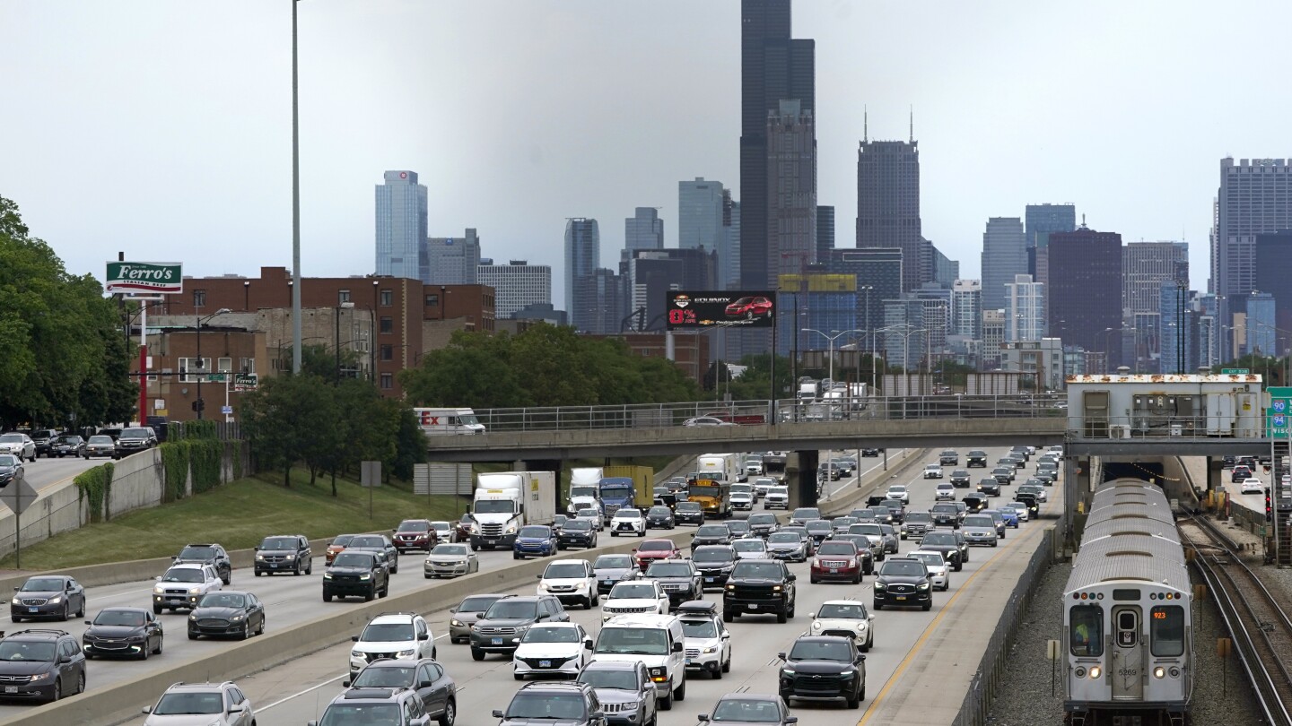 Planning on traveling for the Fourth of July? Here’s how to avoid the rush