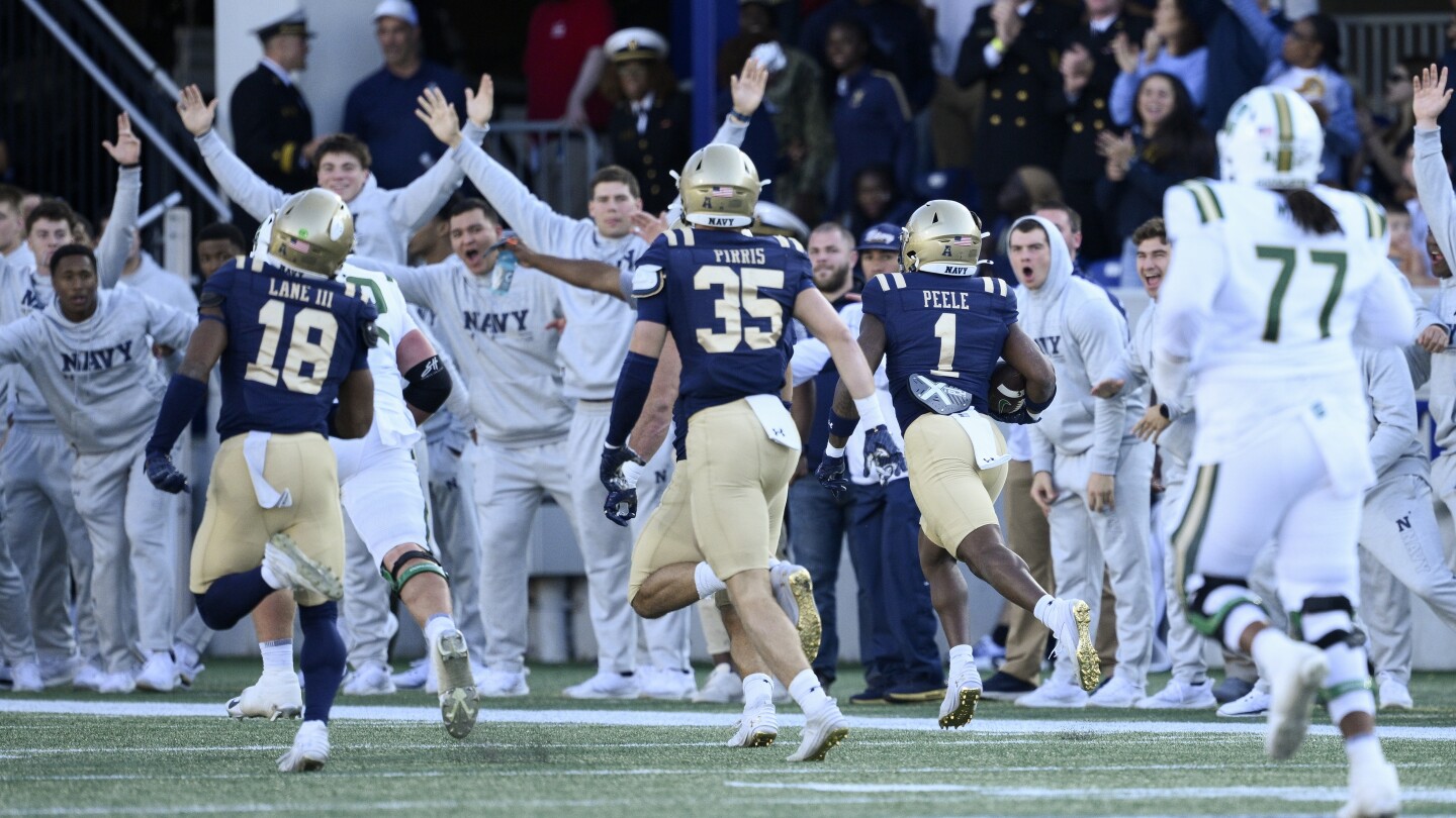 Navy Defeats Charlotte 51-17 in Football