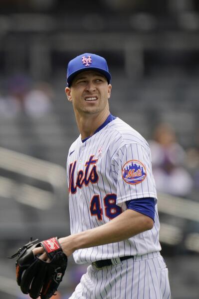 Jacob deGrom strikes out six in second rehab start