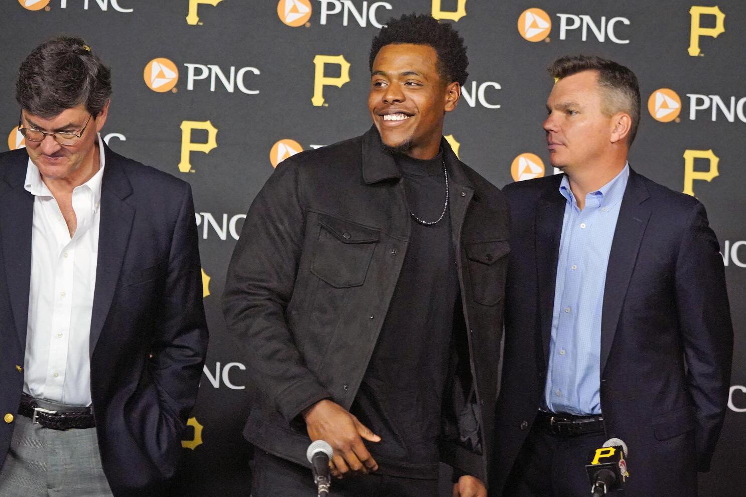 Hayes excited about Pirates after getting $70M, 8-year deal