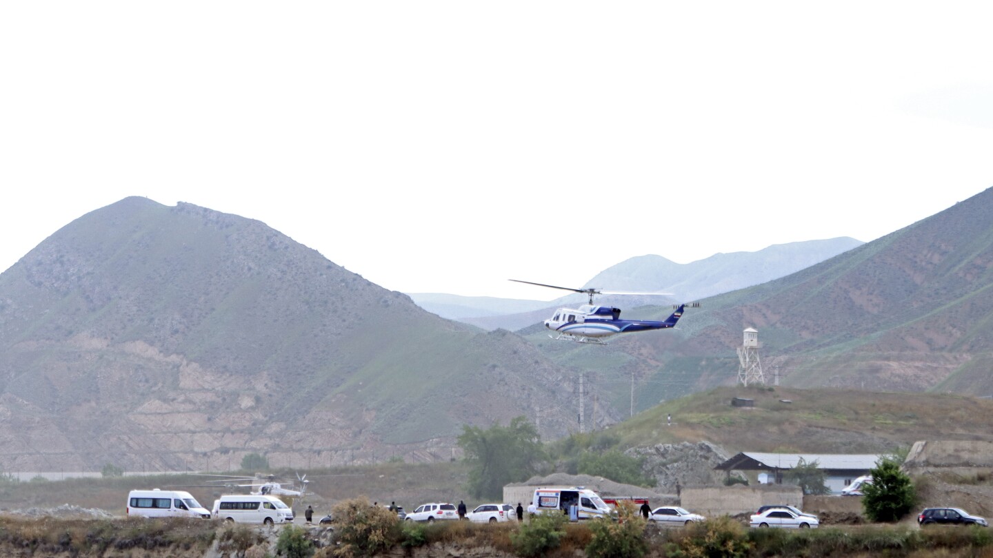 Какво знаем досега за мистериозната катастрофа на хеликоптера, превозващ президента на Иран?