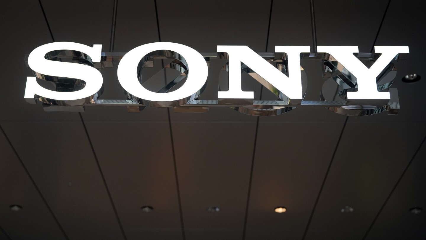 ТОКИО (AP) — Японската компания за електроника и развлечения Sony