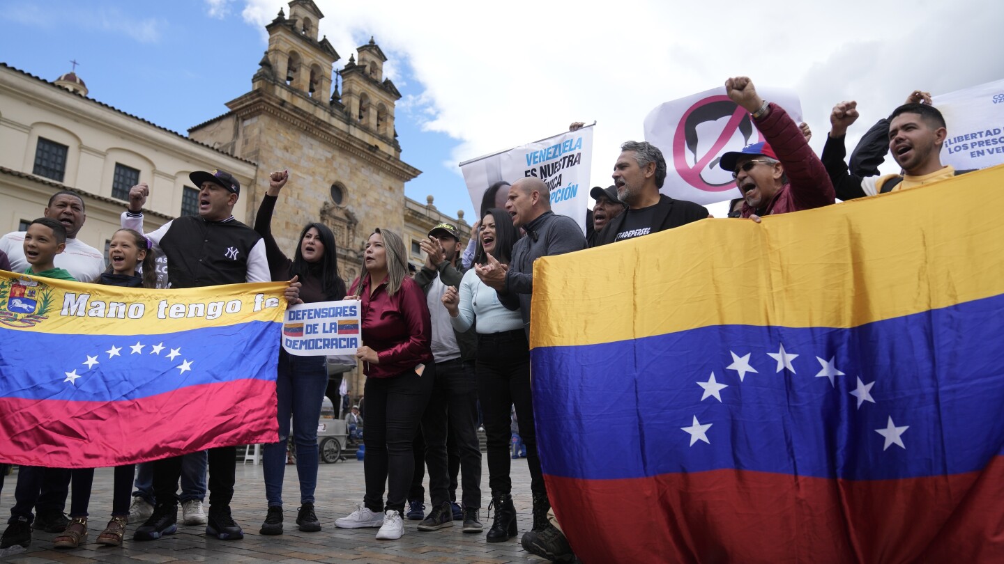 Венецуелци, живеещи в чужбина, искат да гласуват за президент тази година, но не могат да изпълнят изискванията за отсъствие