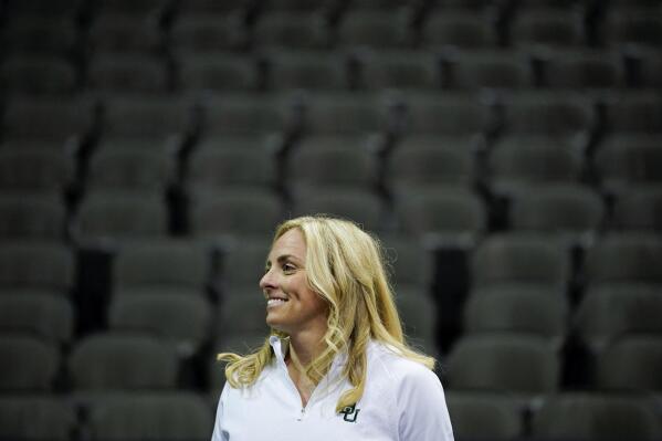 JUST IN: Atlanta Dream head coach Nicki Collen selected to lead