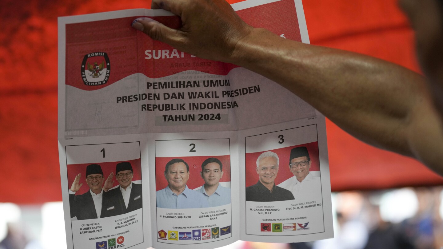 ДЖАКАРТА Индонезия AP — Лагерите на двамата индонезийски кандидати за