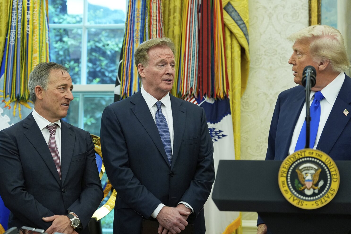 Washington to host the 2027 NFL draft on the National Mall, President Donald Trump says