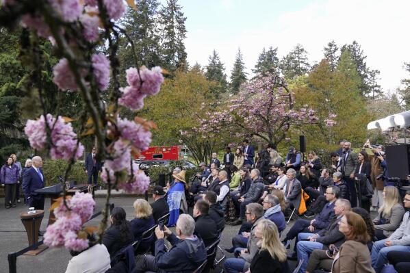 Cherry blossom time in Washington D.C. reveals a warming planet