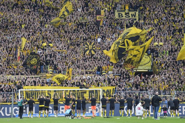San Diego Loyal Soccer Club to take on German Giants Borussia Dortmund this  Summer - San Diego Loyal SC
