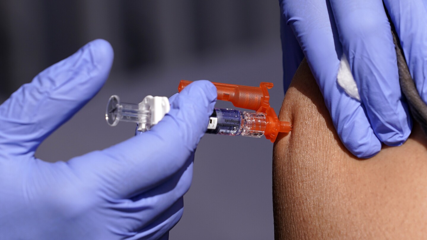 Trump administration cancels $766 million Moderna contract to fight pandemic flu