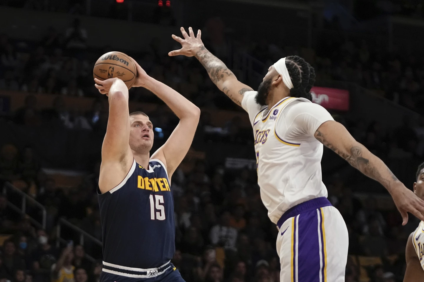 Lakers Survive Playoff Elimination, Defeat Nuggets 119-108 in Game 4 - Seasports