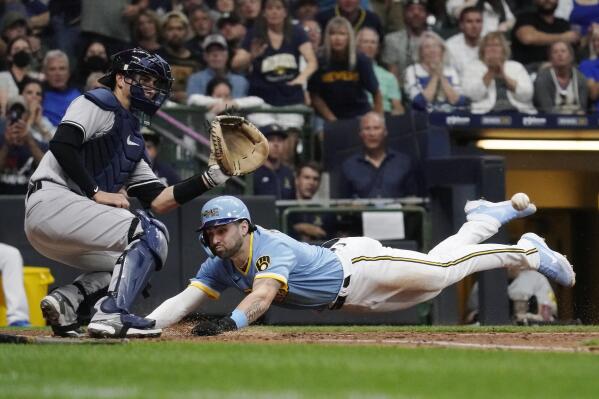 Brewers beat Yankees 4-1