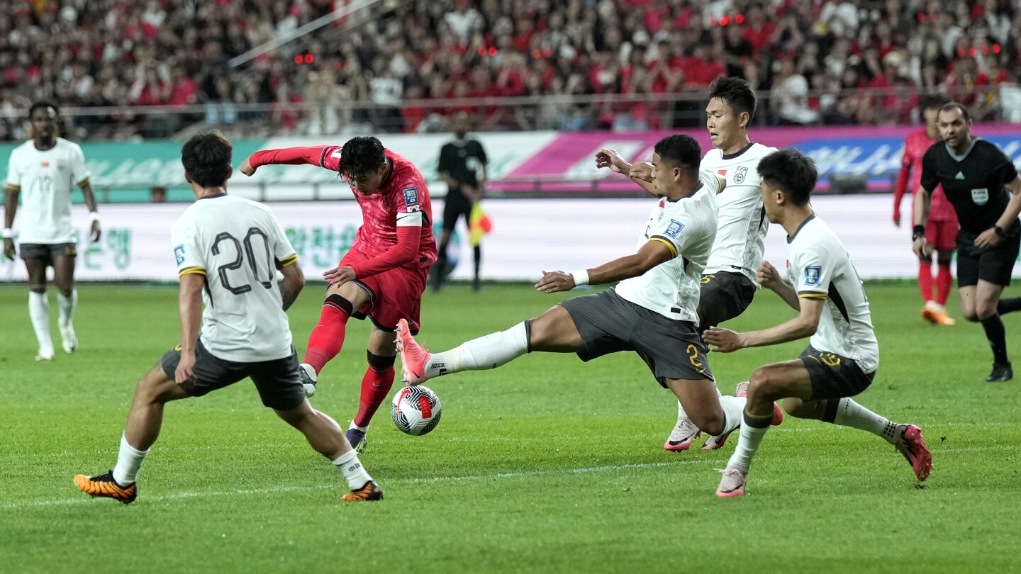 Китай поддържа надеждите си за Световната купа живи въпреки загубата с 1:0 от Южна Корея. Тайланд и Индия пропускат