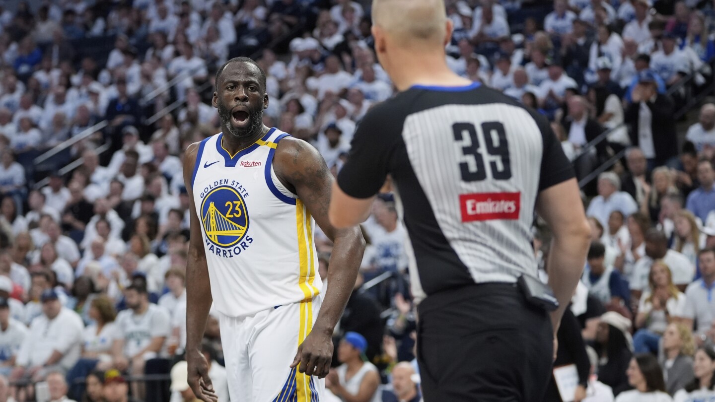 Timberwolves say fan ejected for conduct toward Draymond Green at Thursday's playoff game