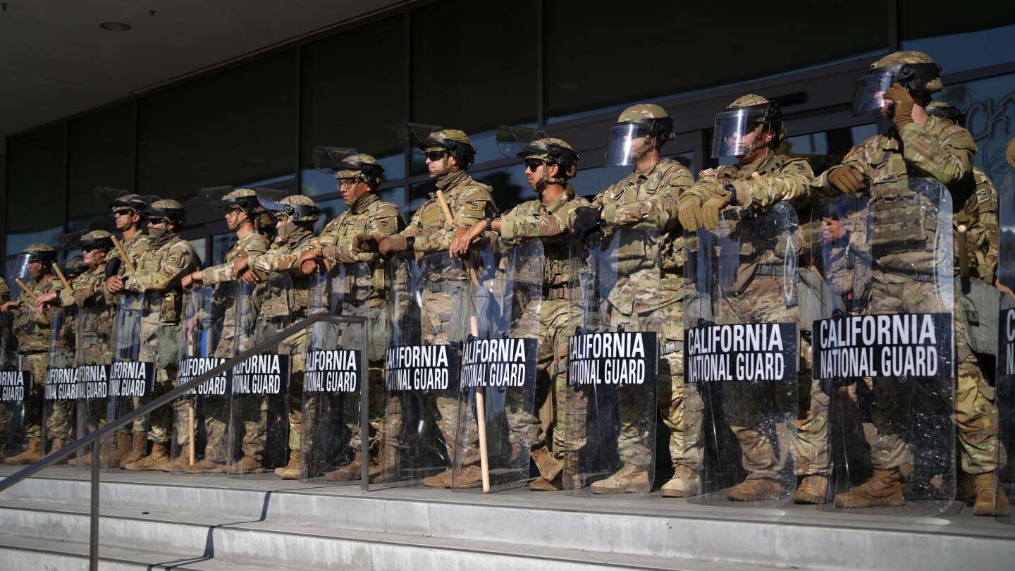 Appeals court lets Trump keep control of National Guard troops deployed to Los Angeles