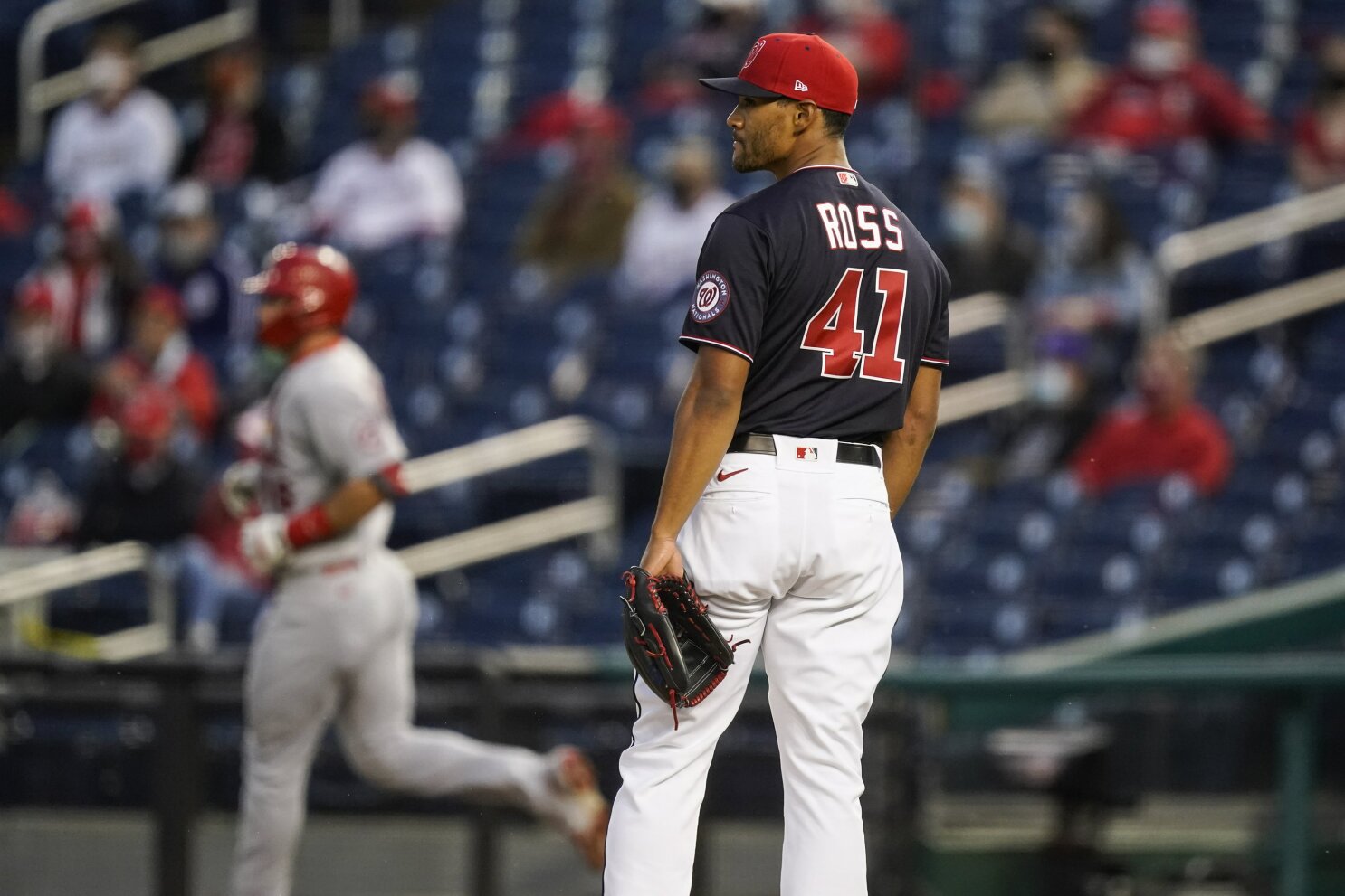 Cardinals want Matt Carpenter to concentrate on second base 