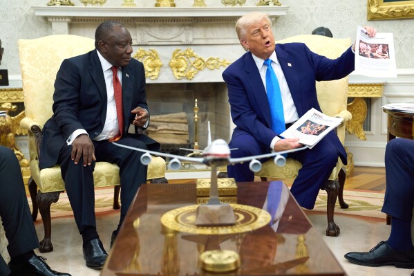 President Donald Trump meets South African President Cyril Ramaphosa in the Oval Office of the White House on Wednesday, May 21, 2025. (AP Photo/Evan Vucci)