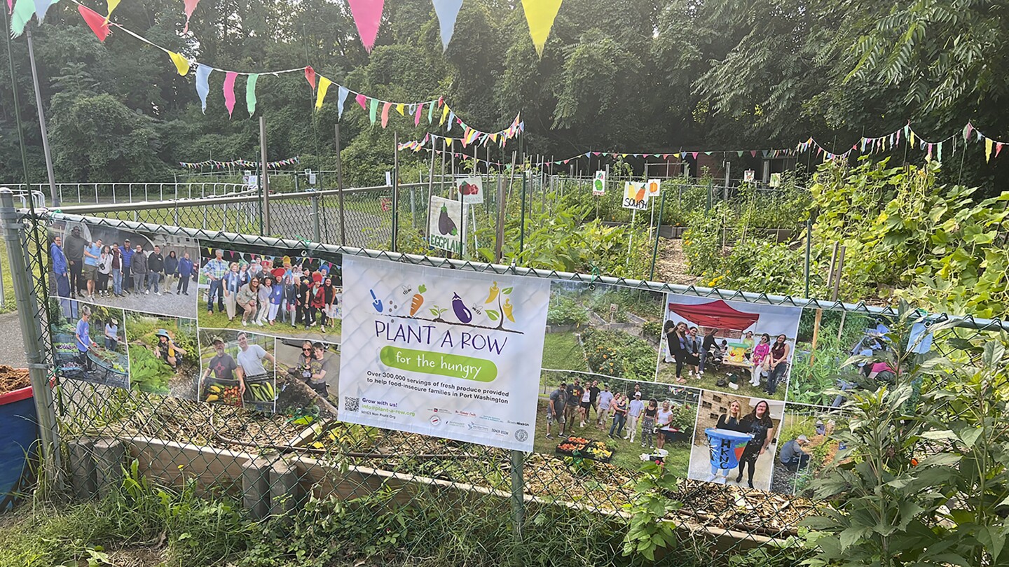 Plant a Row for the Hungry urges gardeners to grow a bit extra and donate